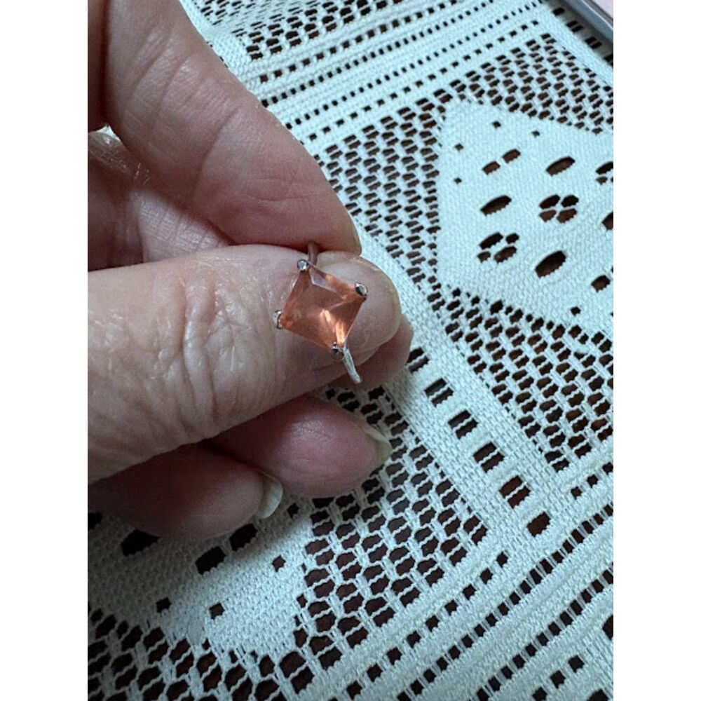 Stlyish Pale Pink Square Ring